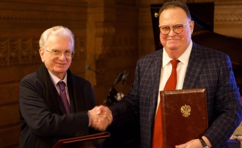 Портал «Восточная трибуна» заключил соглашение о сотрудничестве с Государственным Эрмитажем