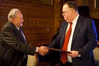 «Восточная трибуна» и “Manuscripta Orientalia” возрождают научный журнал «Мир ислама»